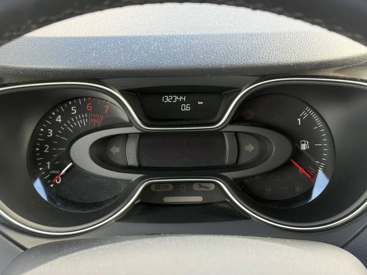 Renault Captur Renault Captur 0.9 TCe Intens ✓1e Eigenaar✓Camera ✓Keyless✓Airco✓Cruise✓Dealer Onderhouden✓LED koplampen✓Dodehoeksensor✓17” Lm velgen✓Pdc V+A✓N.A.P✓Bj 12-2017✓Apk tot 01-2027