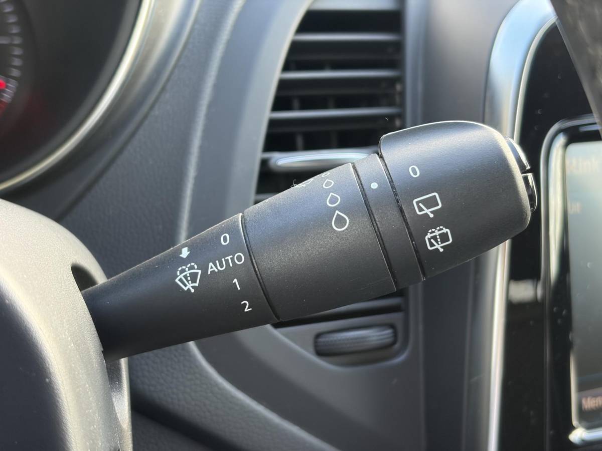 Renault Captur Renault Captur 0.9 TCe Intens ✓1e Eigenaar✓Camera ✓Keyless✓Airco✓Cruise✓Dealer Onderhouden✓LED koplampen✓Dodehoeksensor✓17” Lm velgen✓Pdc V+A✓N.A.P✓Bj 12-2017✓Apk tot 01-2027