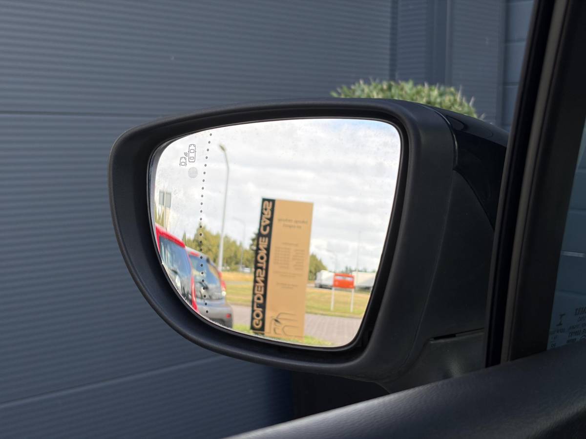 Renault Captur Renault Captur 0.9 TCe Intens ✓1e Eigenaar✓Camera ✓Keyless✓Airco✓Cruise✓Dealer Onderhouden✓LED koplampen✓Dodehoeksensor✓17” Lm velgen✓Pdc V+A✓N.A.P✓Bj 12-2017✓Apk tot 01-2027