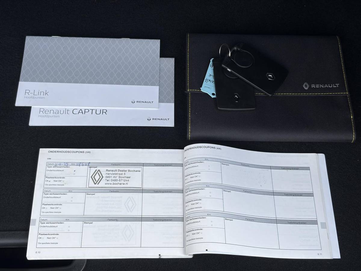 Renault Captur Renault Captur 0.9 TCe Intens ✓1e Eigenaar✓Camera ✓Keyless✓Airco✓Cruise✓Dealer Onderhouden✓LED koplampen✓Dodehoeksensor✓17” Lm velgen✓Pdc V+A✓N.A.P✓Bj 12-2017✓Apk tot 01-2027