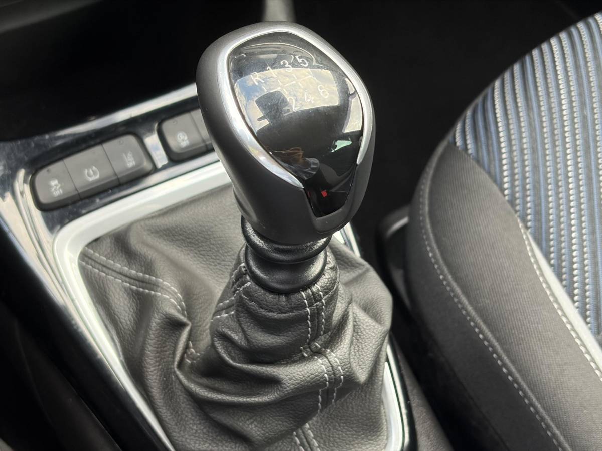 Opel Crossland X Opel Crossland X 1.2 Turbo 120 Jaar Edition ✓110pk✓D-riem vv in 2025✓2e Eigenaar✓Carplay✓Lm velgen✓N.A.P✓6 Bak✓Airco✓Cruise✓Pdc✓Rijstrooksensor✓Nieuwe Apk bij Aflevering
