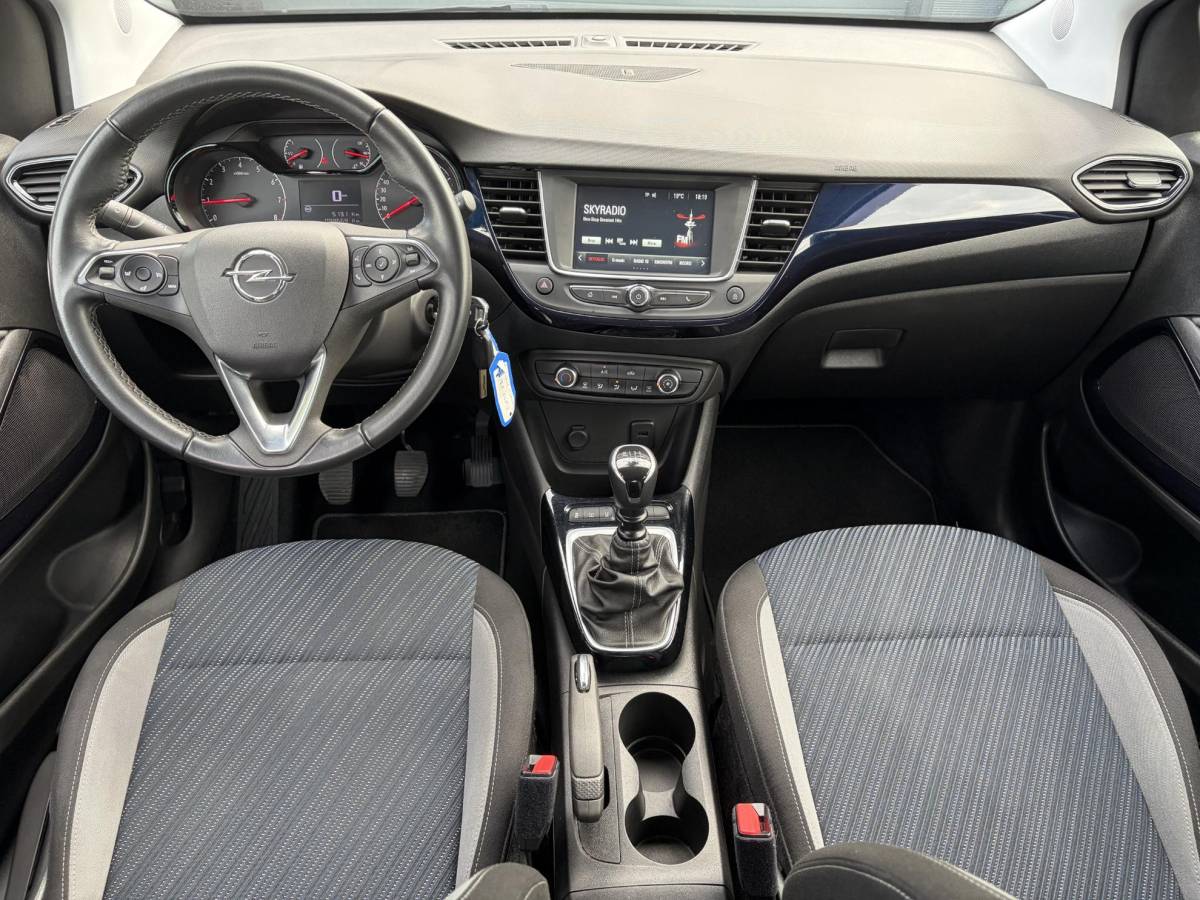 Opel Crossland X Opel Crossland X 1.2 Turbo 120 Jaar Edition ✓110pk✓D-riem vv in 2025✓2e Eigenaar✓Carplay✓Lm velgen✓N.A.P✓6 Bak✓Airco✓Cruise✓Pdc✓Rijstrooksensor✓Nieuwe Apk bij Aflevering