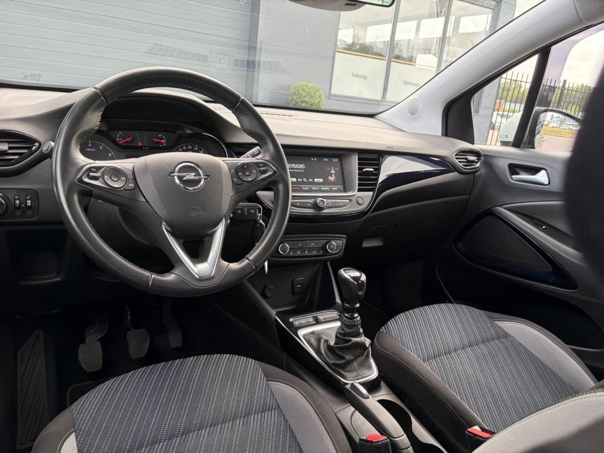 Opel Crossland X Opel Crossland X 1.2 Turbo 120 Jaar Edition ✓110pk✓D-riem vv in 2025✓2e Eigenaar✓Carplay✓Lm velgen✓N.A.P✓6 Bak✓Airco✓Cruise✓Pdc✓Rijstrooksensor✓Nieuwe Apk bij Aflevering