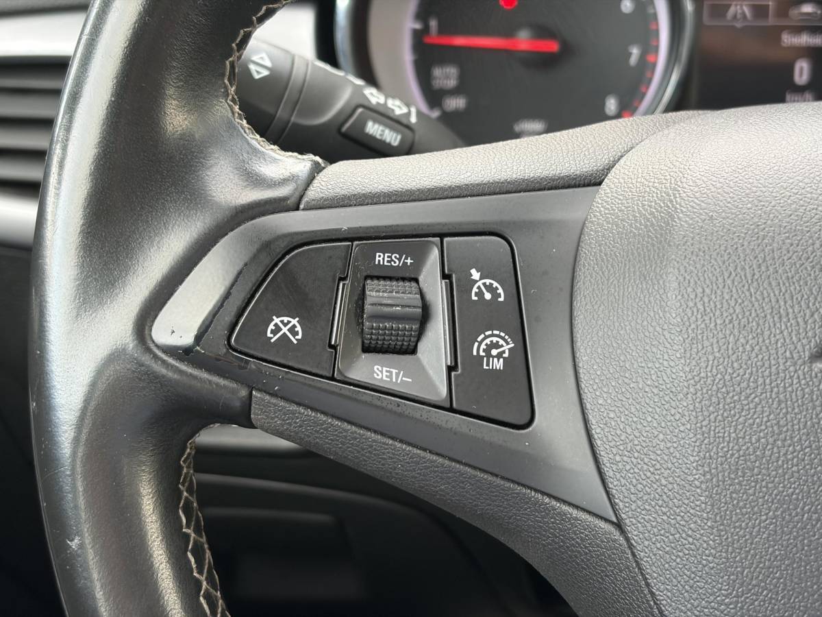 Opel Astra Opel Astra Sports Tourer 1.2 Edition ✓131pk✓2e Eigenaar✓Trekhaak✓Navi✓Airco✓Cruise✓Pdc V+A✓Lm velgen✓Dealer Onderhouden✓Comfortstoelen✓N.A.P✓Apk tot 07-2028