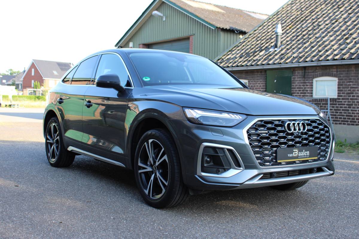 Audi Q5 Audi Q5 Sportback 55 TFSI e S edition SOh 92,9% S-LINE LEER NAVI HUD TREKHAAK 90000KM!!!