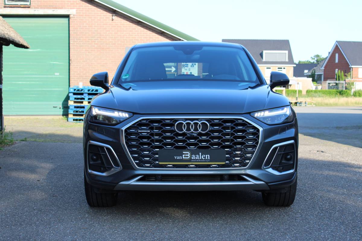 Audi Q5 Audi Q5 Sportback 55 TFSI e S edition SOh 92,9% S-LINE LEER NAVI HUD TREKHAAK 90000KM!!!