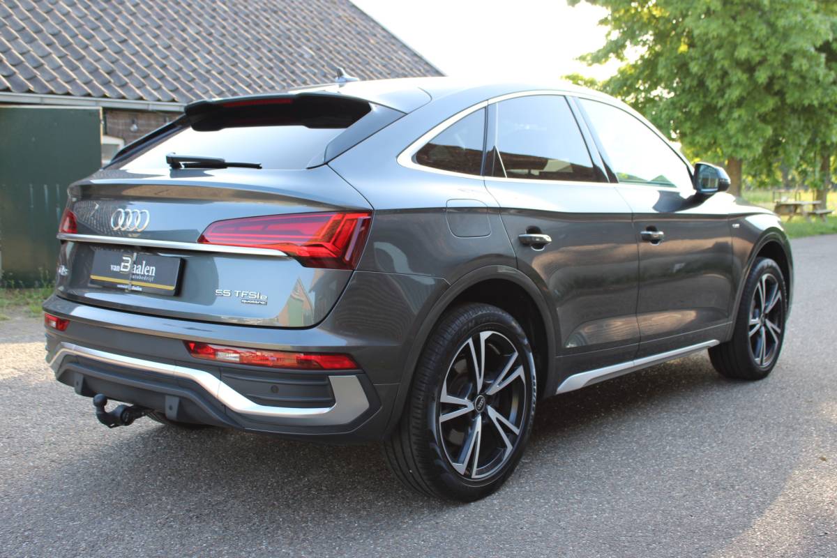 Audi Q5 Audi Q5 Sportback 55 TFSI e S edition SOh 92,9% S-LINE LEER NAVI HUD TREKHAAK 90000KM!!!