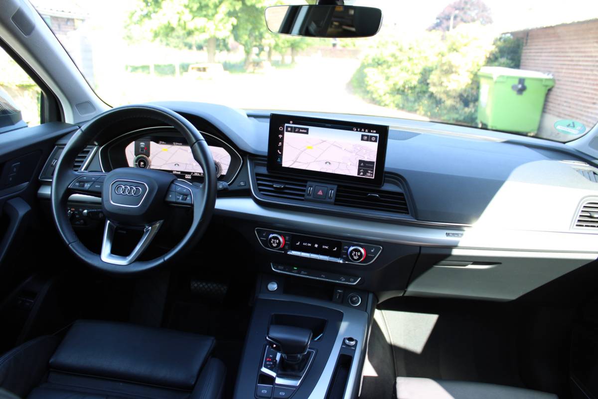 Audi Q5 Audi Q5 Sportback 55 TFSI e S edition SOh 92,9% S-LINE LEER NAVI HUD TREKHAAK 90000KM!!!