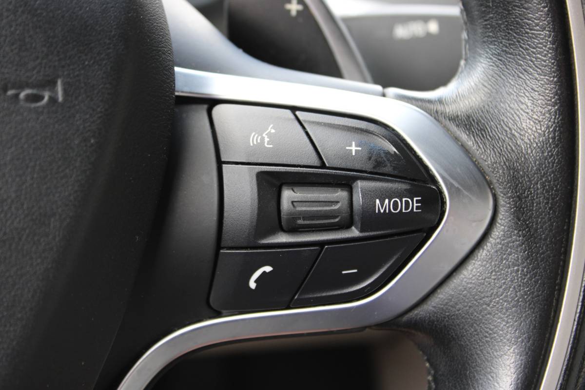 BMW i8 BMW i8 1.5 PHEV SOh 93.6% LEER CAMERA HEAD UP ORG NL 141000KM!!!