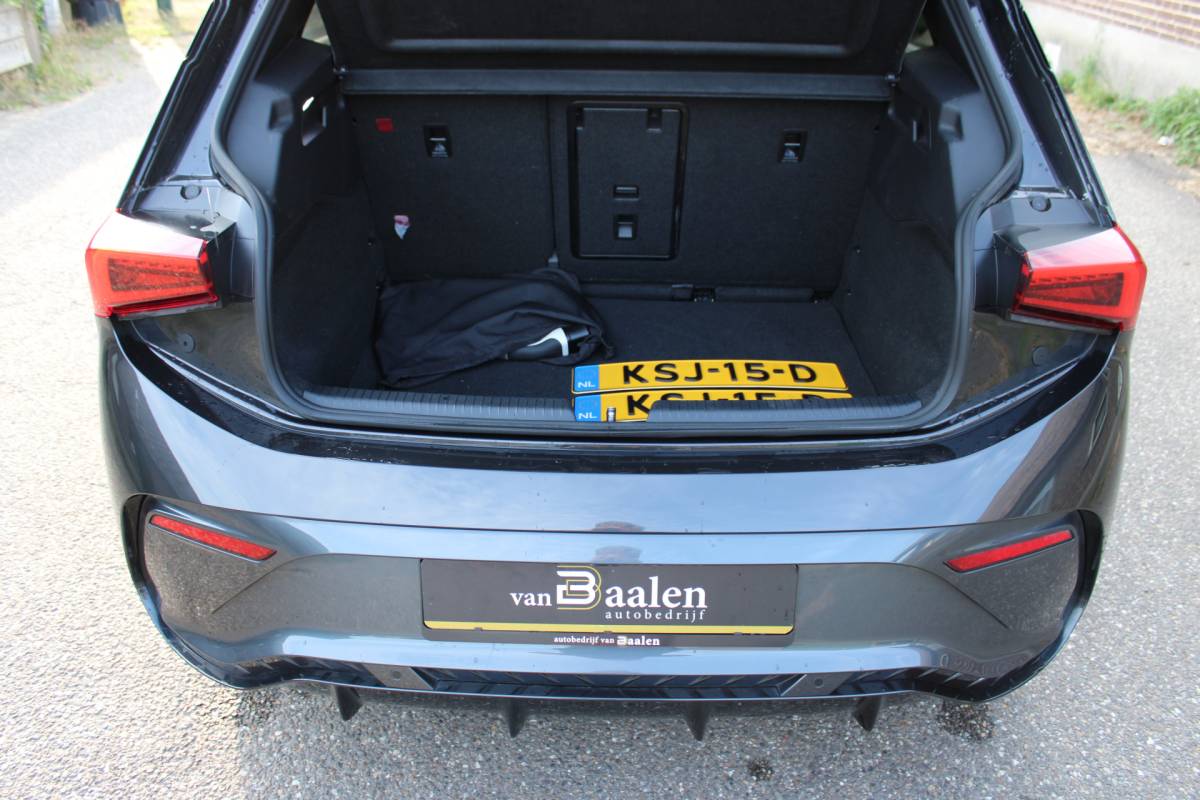 CUPRA Born CUPRA Born COPPER EDITION 62 kWh **VERKOCHT!!**