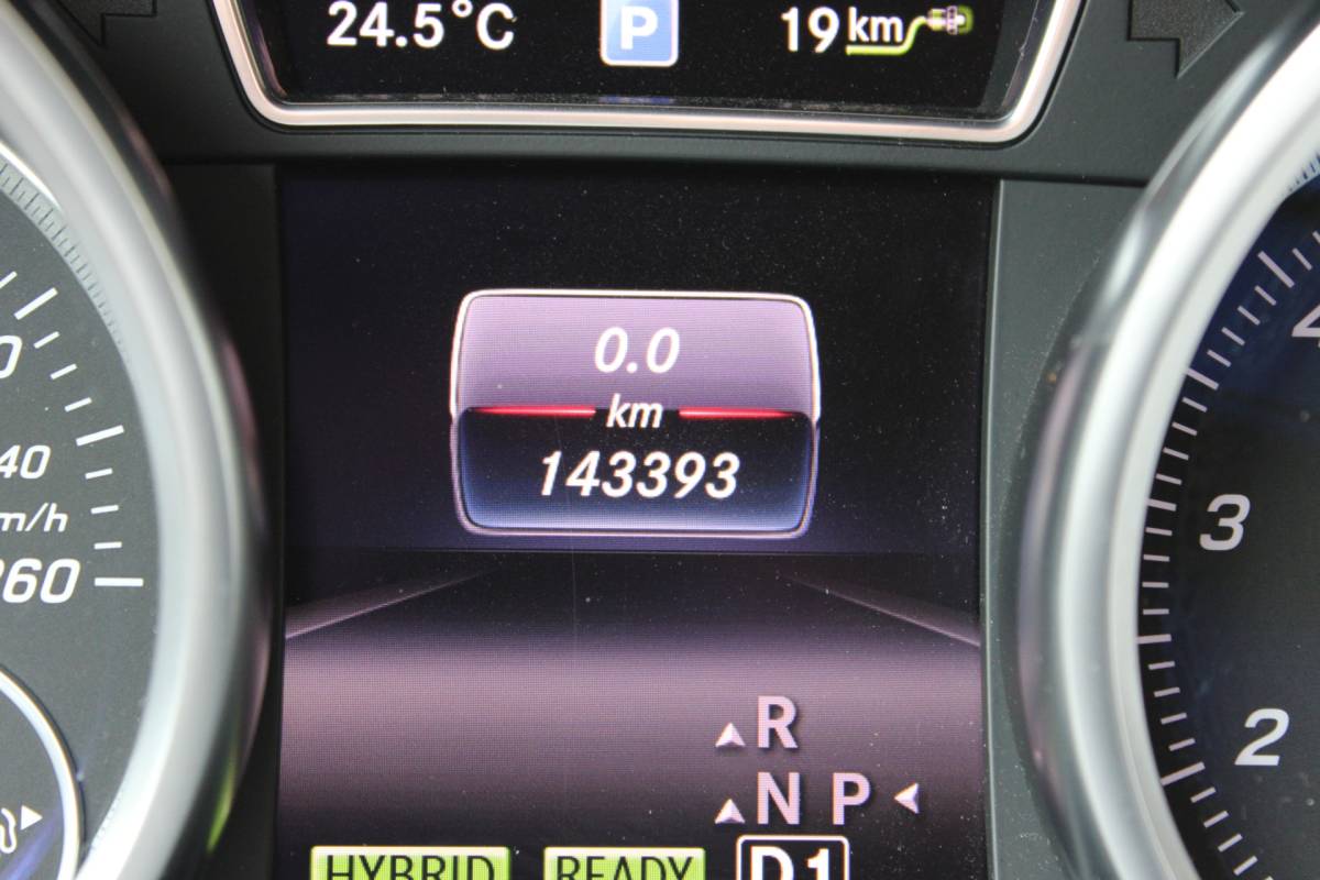 Mercedes-Benz GLE Mercedes-Benz GLE-klasse 500 e 4MATIC AMG Sport Edition LEER COMAND NAVI 143000KM!!!