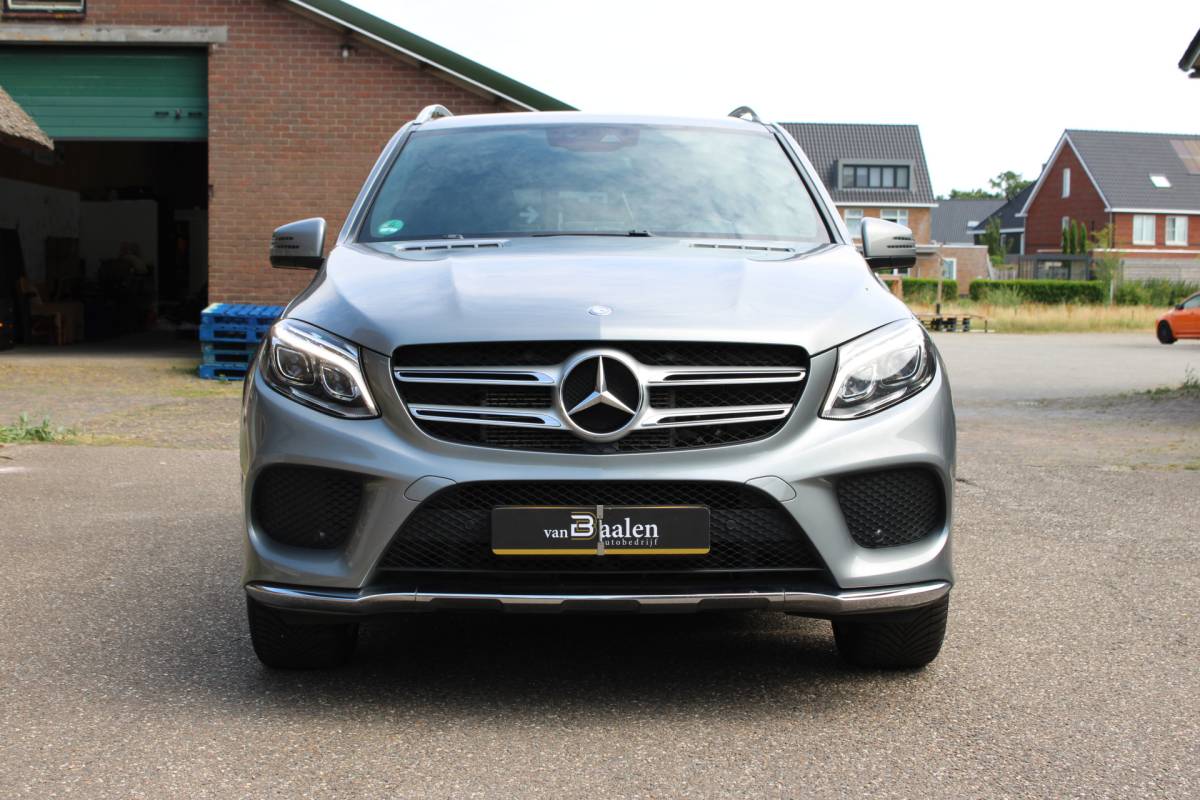 Mercedes-Benz GLE Mercedes-Benz GLE-klasse 500 e 4MATIC AMG Sport Edition LEER COMAND NAVI 143000KM!!!