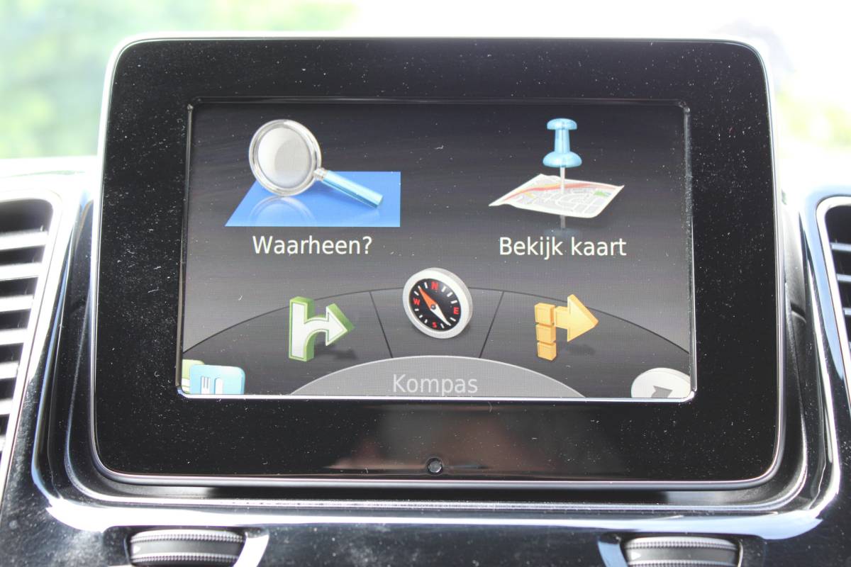 Mercedes-Benz GLE Mercedes-Benz GLE-klasse 500 e 4MATIC AMG Sport Edition LEER COMAND NAVI 143000KM!!!