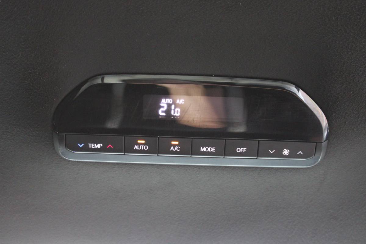 Kia EV9 Kia EV9 Launch Edition GT-Line AWD 99.8 kWh SOh 96.5% PANO LEER FULL OPTIONS 89000KM!!!