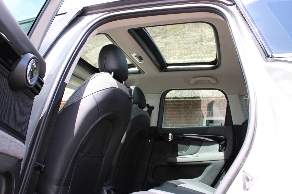 MINI Countryman MINI Mini Countryman 2.0 Cooper S  Boardwalk Edition 180Pk PANO GR NAVI LED ECC 53000KM!!!