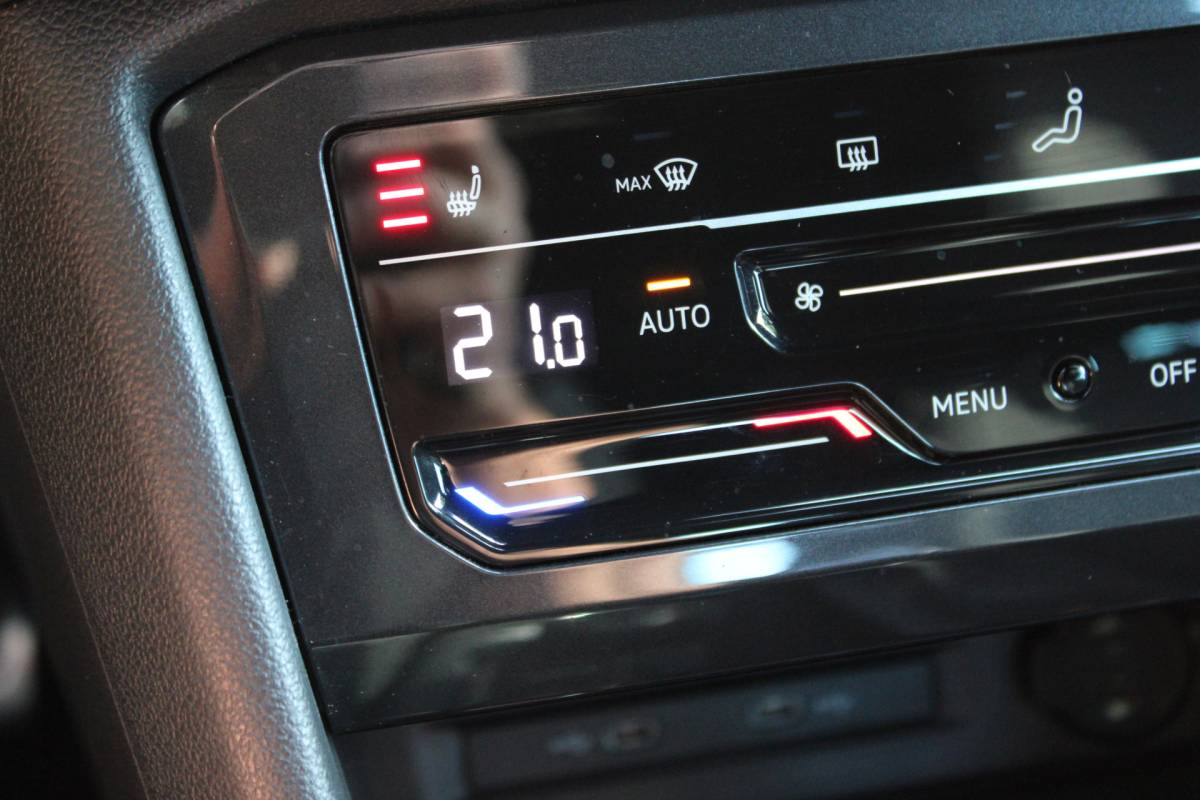 SEAT Tarraco SEAT Tarraco 1.4 TSI e-Hybrid PHEV FR SOh 94,5% LEER NAVI ECC LED 145000KM!!!