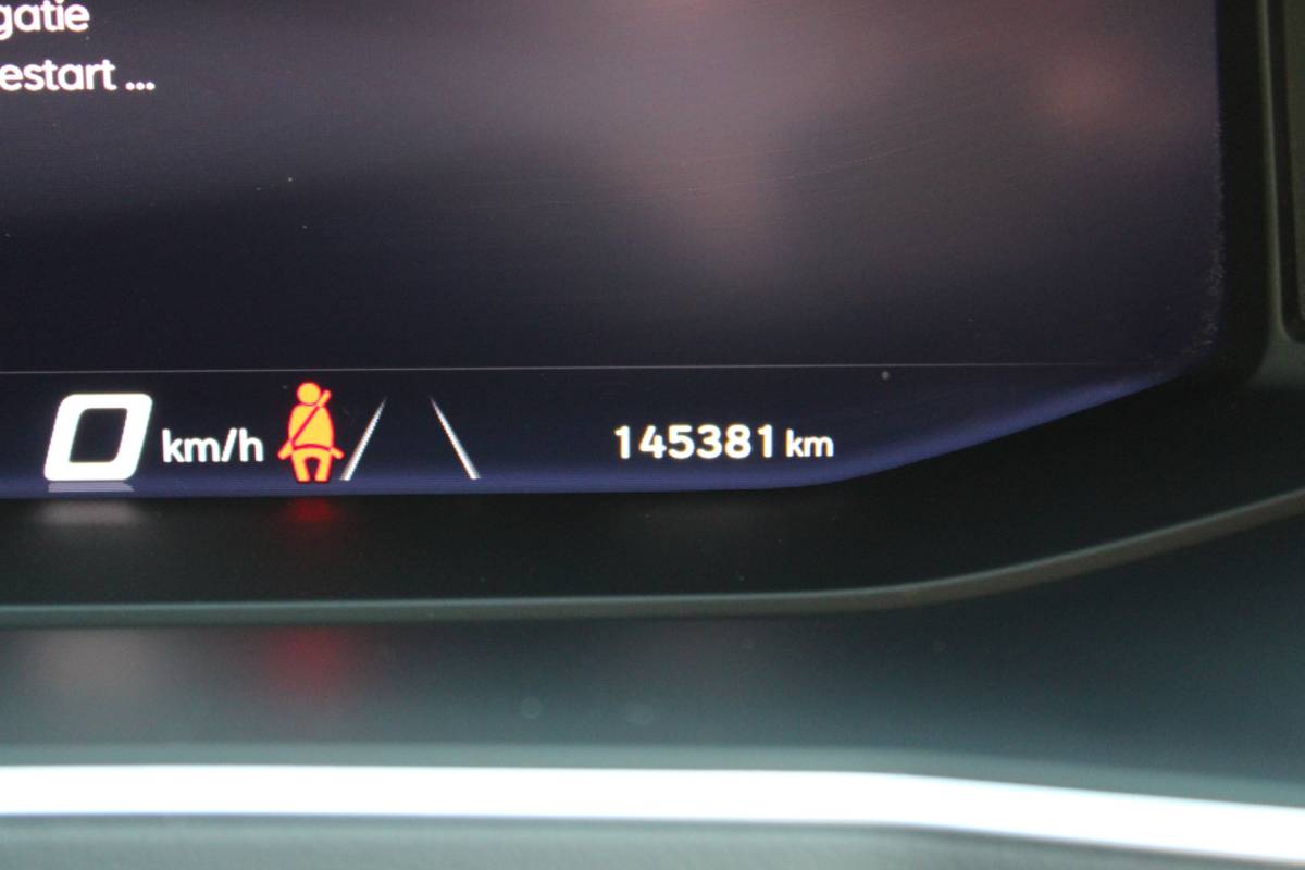 SEAT Tarraco SEAT Tarraco 1.4 TSI e-Hybrid PHEV FR SOh 94,5% LEER NAVI ECC LED 145000KM!!!