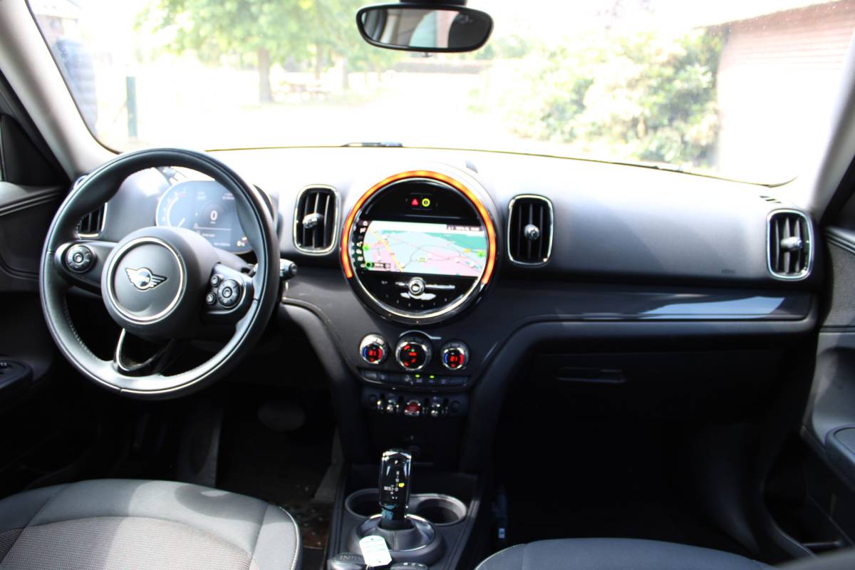MINI Countryman MINI Mini Countryman 1.5 Cooper Edition NAVI ECC LED AUTOM 142000KM!!!