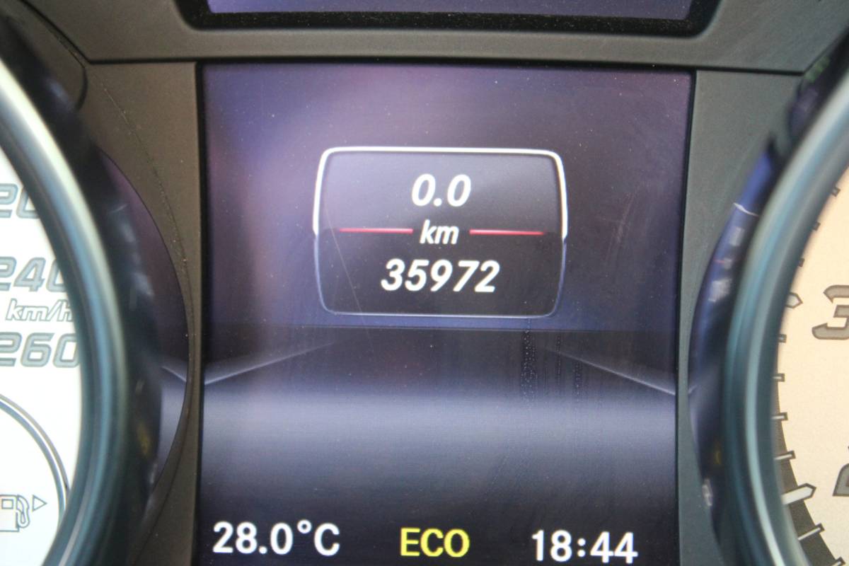 Mercedes-Benz SLK Mercedes-Benz SLK-klasse 200 AMG STYLE PANO DAK ORG NL NAVI LEER AIRSCARF PANO 35000KM!!!