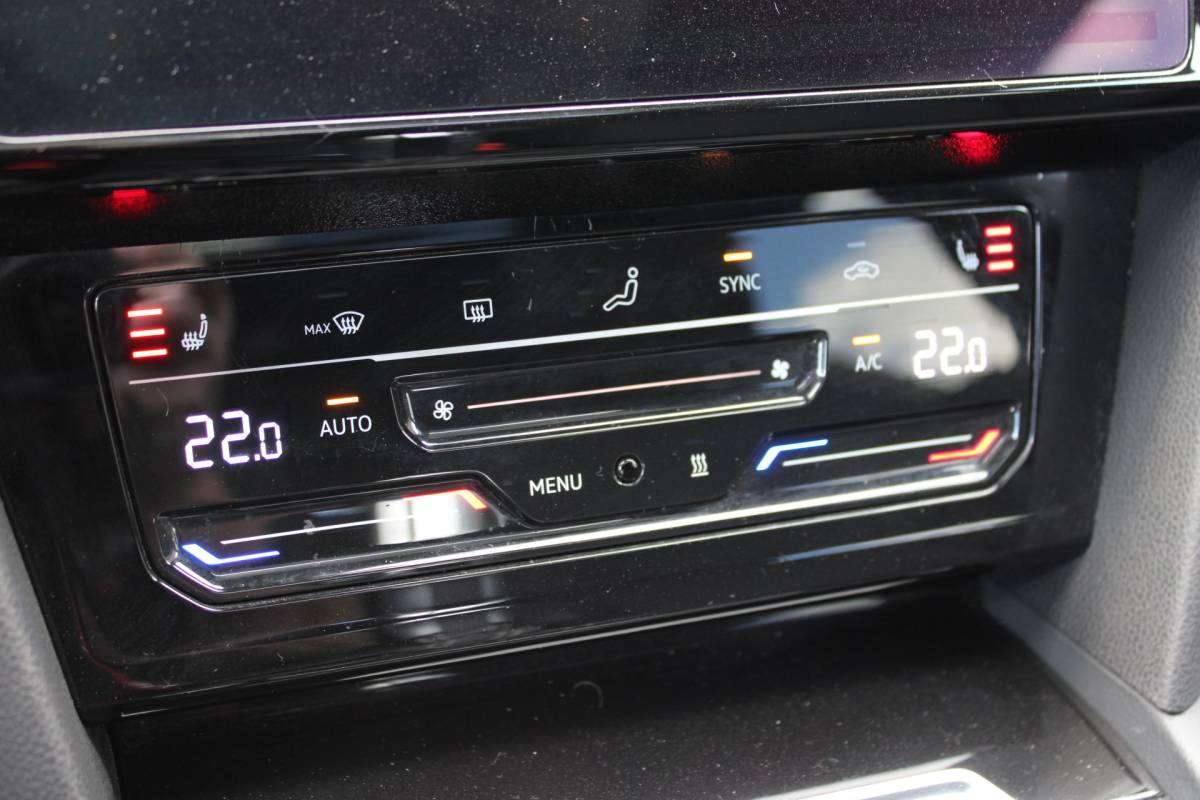 Volkswagen Arteon Volkswagen Arteon Shooting Brake 1.4 TSI eHybrid R-Line PHEV SOh 98.1% PANO STAND LED 23000KM!!!