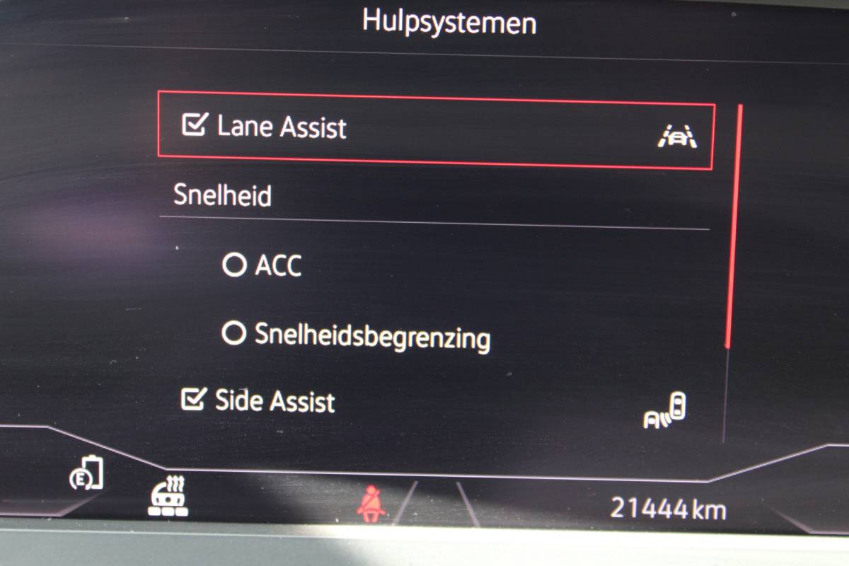 Volkswagen Arteon Volkswagen Arteon Shooting Brake 1.4 TSI eHybrid R-Line PHEV SOh 98.1% PANO STAND LED 23000KM!!!