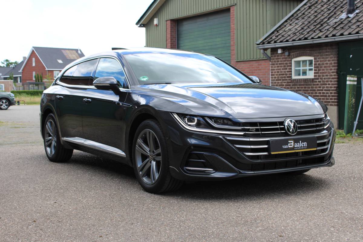 Volkswagen Arteon Volkswagen Arteon Shooting Brake 1.4 TSI eHybrid R-Line PHEV SOh 98.1% PANO STAND LED 23000KM!!!