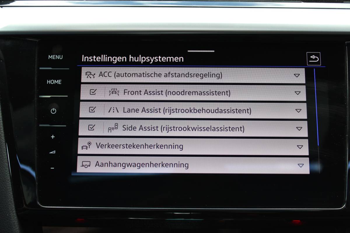 Volkswagen Arteon Volkswagen Arteon Shooting Brake 1.4 TSI eHybrid R-Line PHEV SOh 98.1% PANO STAND LED 23000KM!!!