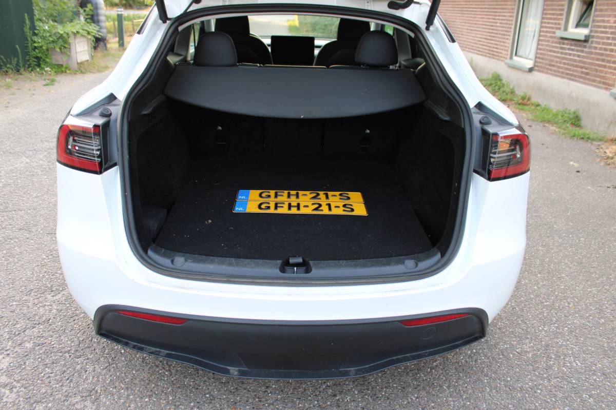 Tesla Model Y Tesla Model Y Performance AWD 75 kWh SOh 92.5% PANO LEER NAVI ORG NL 112000KM!!!