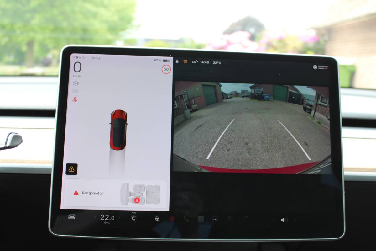 Tesla Model 3 Tesla Model 3 Long Range AWD 75 kWh Soh 91.3% PANO LEER NAVI 77000KM!!