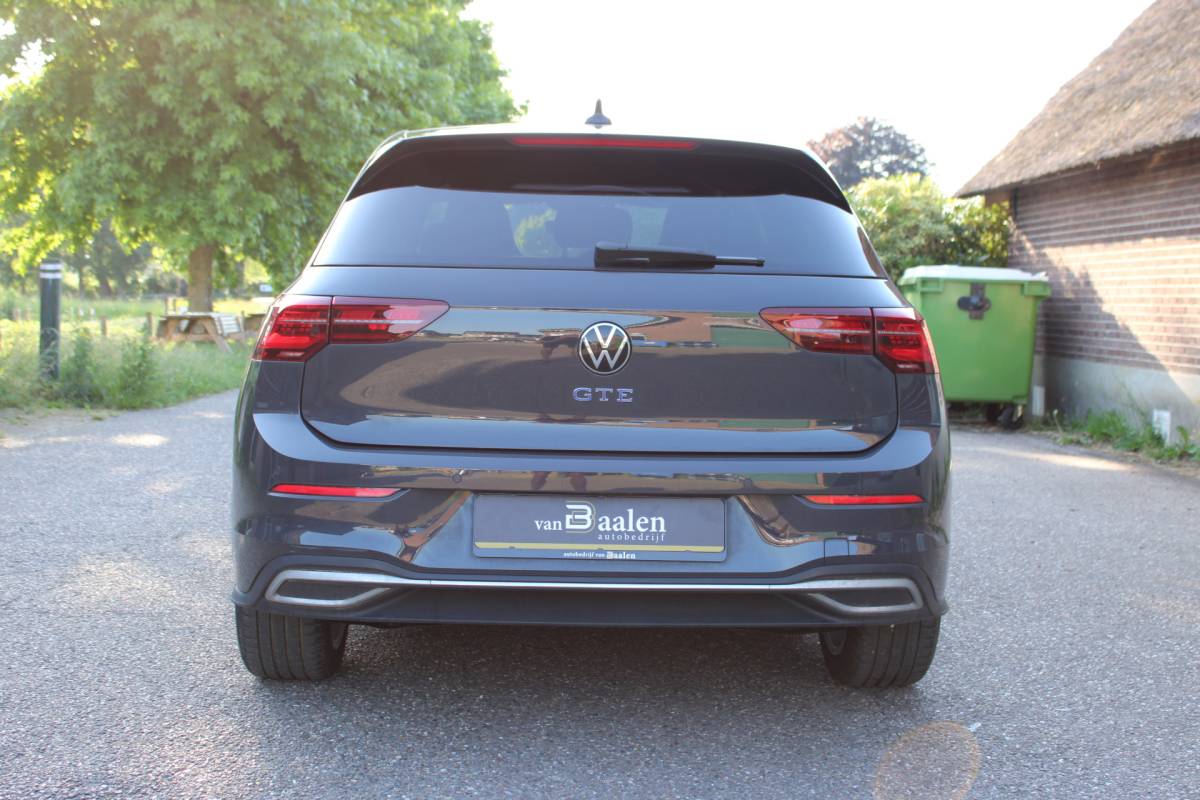 Volkswagen Golf Volkswagen Golf 1.4 eHybrid GTE SOh 94,2% STANDKACHEL VIRTUAL NAVI IQ LED 95000KM!!!