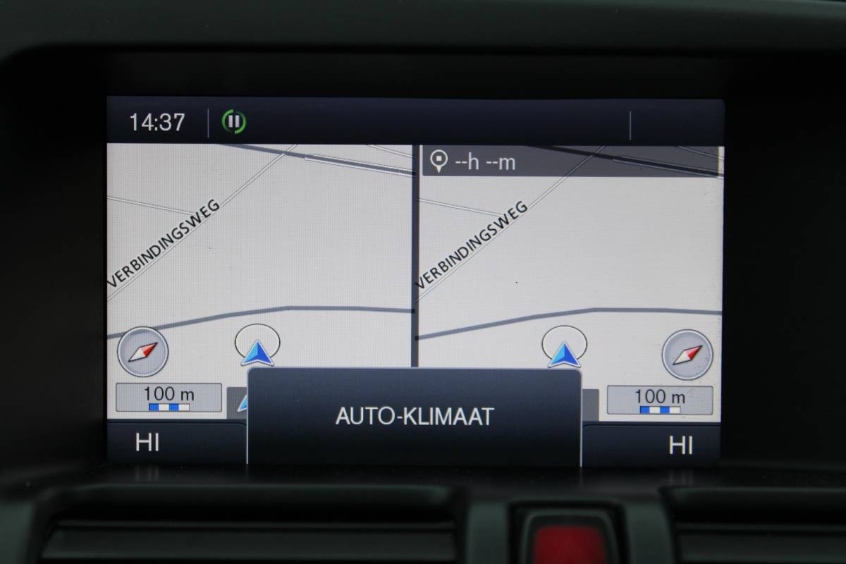 Volvo XC60 Volvo XC60 2.0 T5 Kinetic AUTOMAAT NAVI ECC CRUISE PDC 187000KM!!!