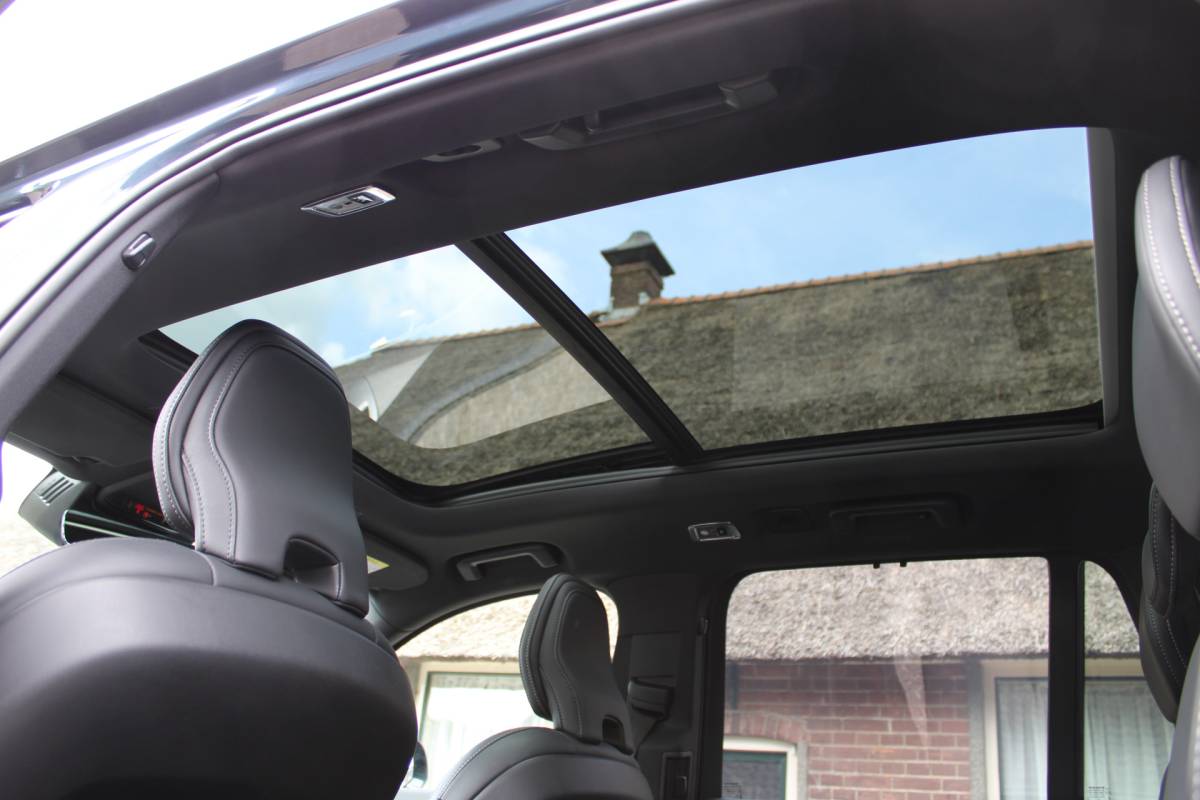 Volvo XC90 Volvo XC90 2.0 T8 Recharge AWD R-DESIGN SOh 100% 7-PERS LEER NAVI B&W 134000KM!!!
