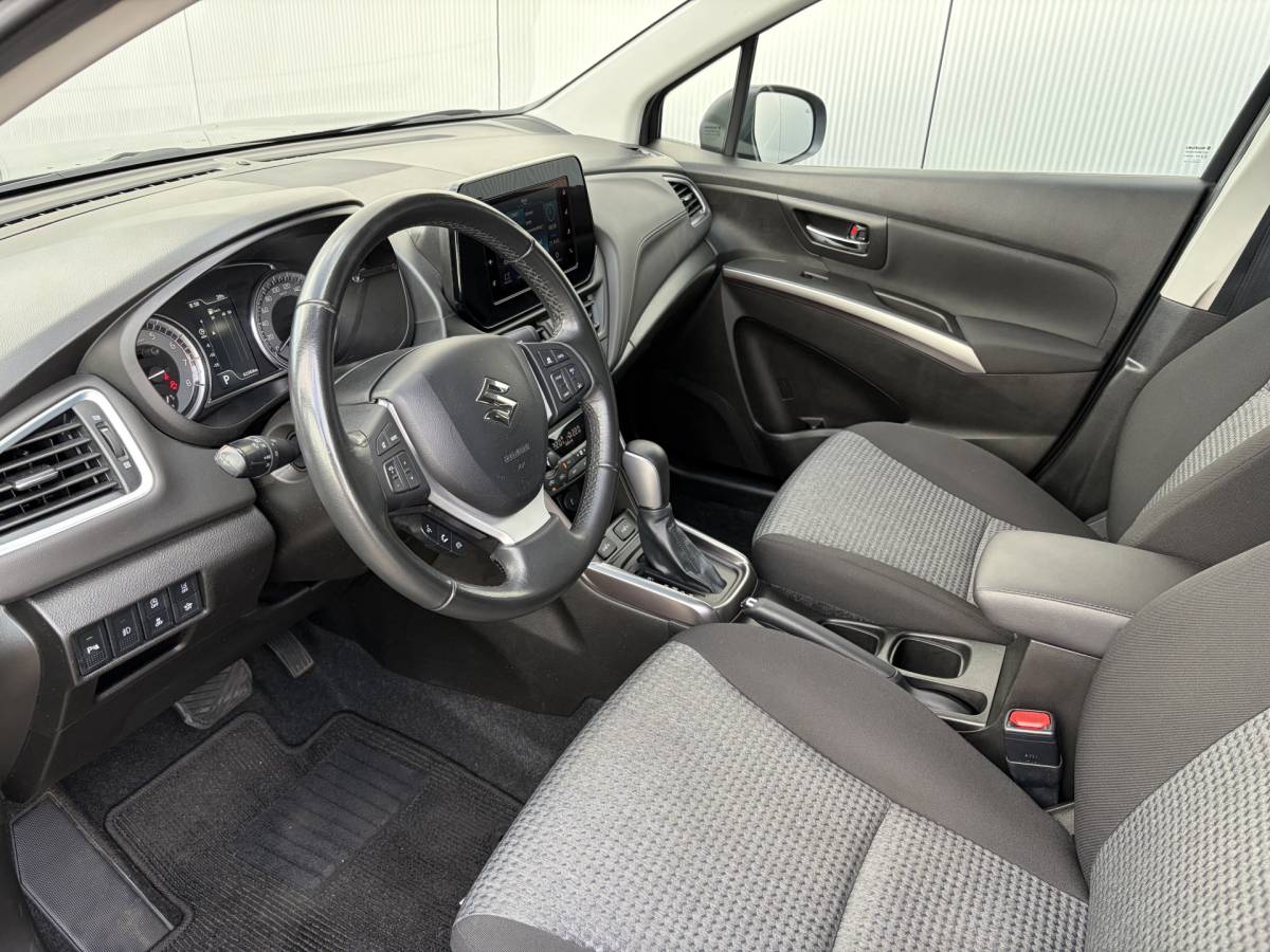 Suzuki S-Cross Suzuki S-Cross 1.4 Boosterjet Select Smart Hybrid Automaat, Afneembare trekhaak, Climate COntrol, Achteruitrijcamera