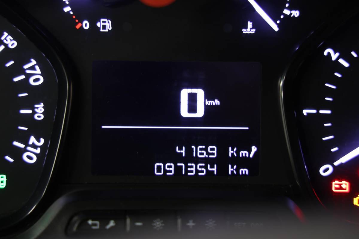 Opel Vivaro Opel Vivaro 2.0 CDTI L3H1 LANG IMPERIAAL TREKHAAK 3PERS