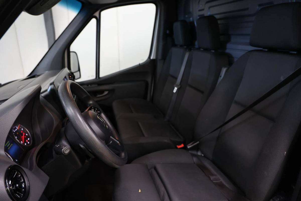 Mercedes-Benz Sprinter Mercedes-Benz Sprinter 316 2.2 CDI L2H2 AUTOMAAT TREKHAAK 3500KG TREKVERM