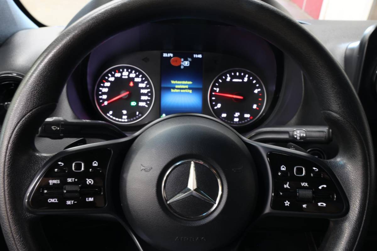 Mercedes-Benz Sprinter Mercedes-Benz Sprinter 316 2.2 CDI L2H2 AUTOMAAT TREKHAAK 3500KG TREKVERM