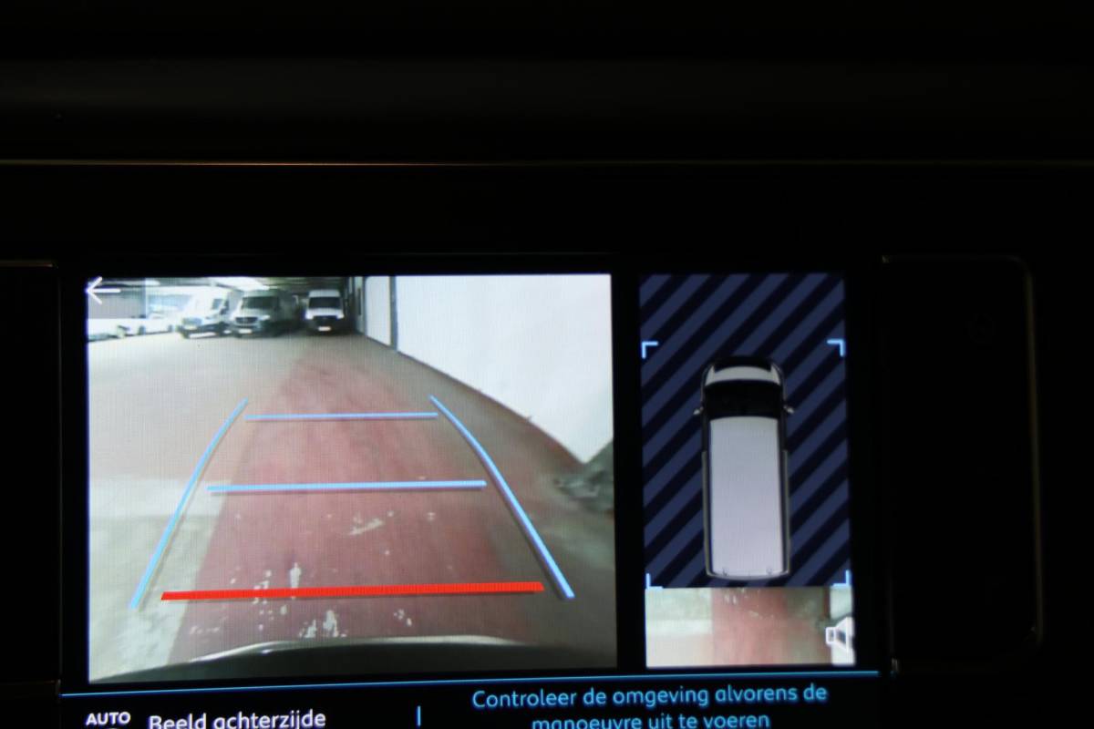 Peugeot e-Expert Peugeot e-Expert Premium 75 kWh LANG Camera Carplay
