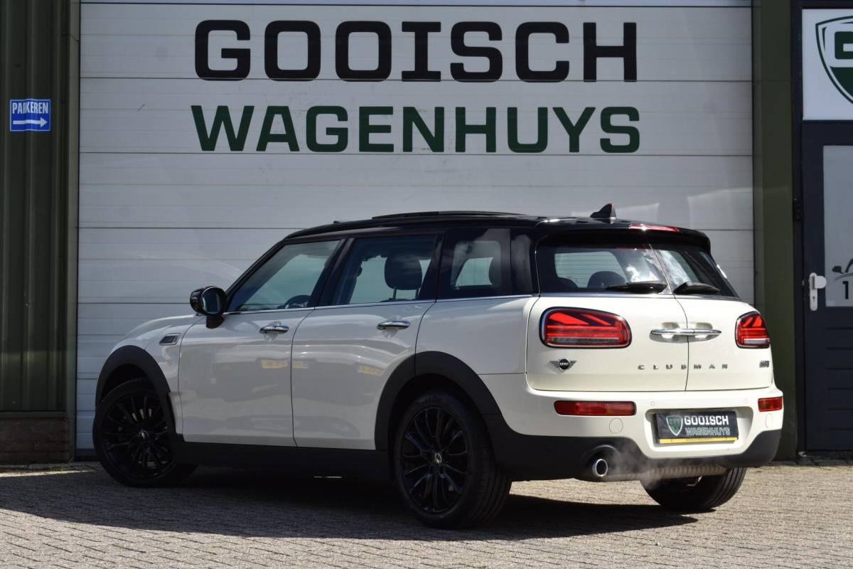 MINI Clubman Mini Clubman 1.5 Cooper Business Ed. | Panoramdak | Carplay | LED |