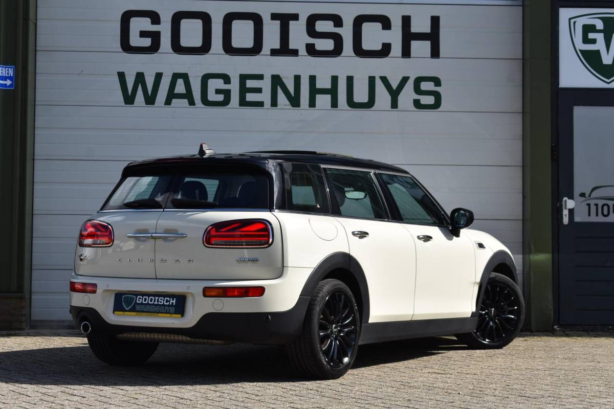 MINI Clubman Mini Clubman 1.5 Cooper Business Ed. | Panoramdak | Carplay | LED |