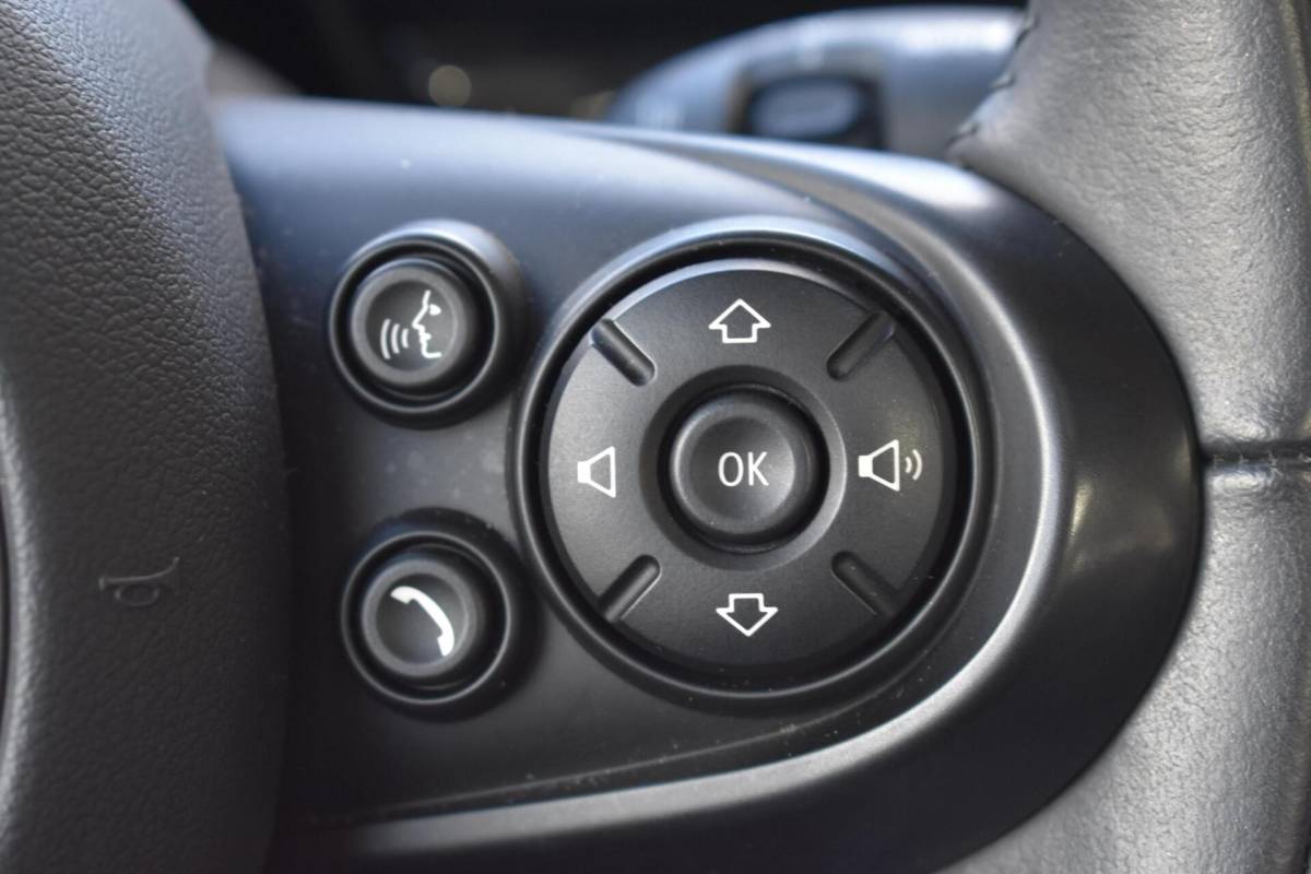 MINI Clubman Mini Clubman 1.5 Cooper Business Ed. | Panoramdak | Carplay | LED |