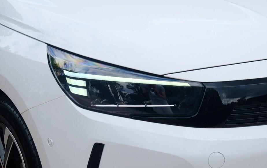 Opel Corsa Opel Corsa 1.2 75pk GS | Navi | App Connect | Climate | Cruise | Panoramadak | Dodehoek | Winter Pakket