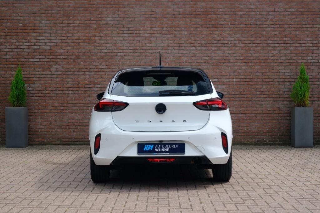 Opel Corsa Opel Corsa 1.2 75pk GS | Navi | App Connect | Climate | Cruise | Panoramadak | Dodehoek | Winter Pakket
