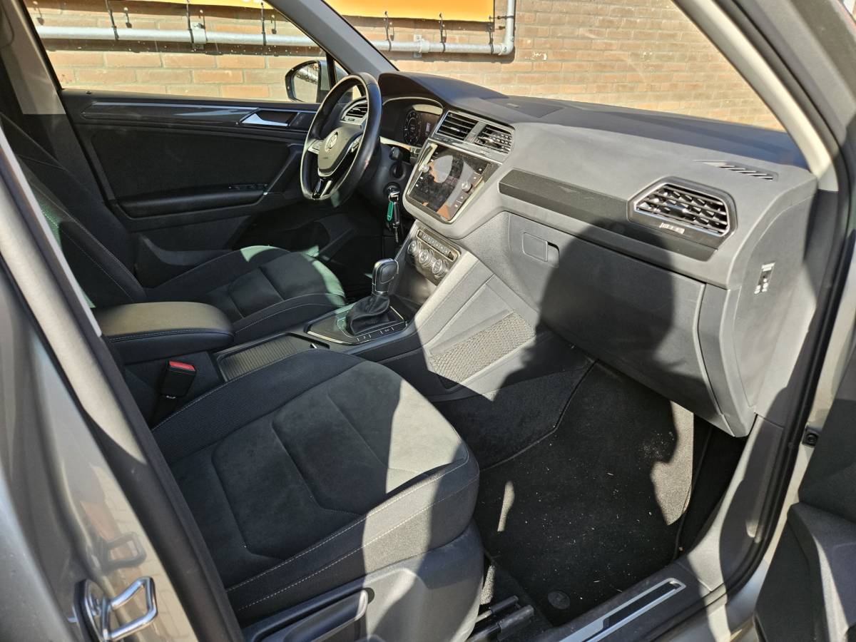 Volkswagen Tiguan Volkswagen Tiguan 1.4 TSI ACT Highline R-line