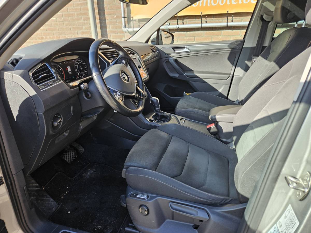 Volkswagen Tiguan Volkswagen Tiguan 1.4 TSI ACT Highline R-line