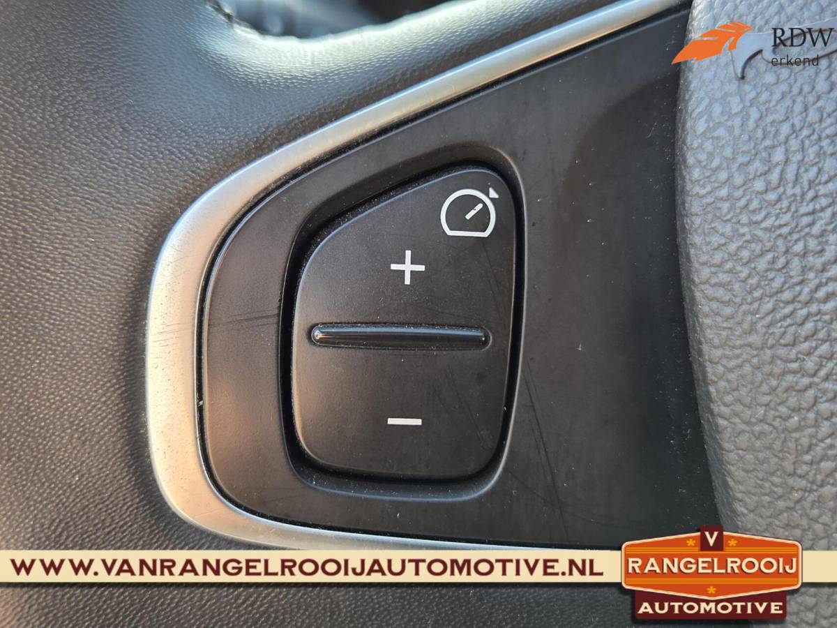 Renault Clio Renault Clio 0.9 TCe Limited, airco, camera, cruise, keyless, DAB
