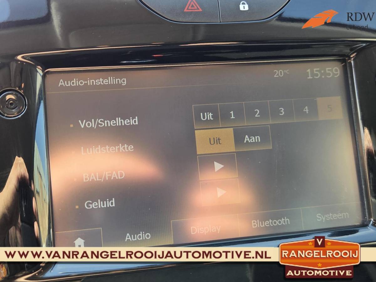 Renault Clio Renault Clio 0.9 TCe Limited, airco, camera, cruise, keyless, DAB