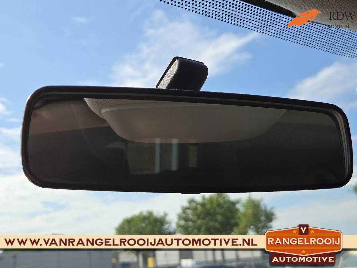 Renault Clio Renault Clio 0.9 TCe Limited, airco, camera, cruise, keyless, DAB