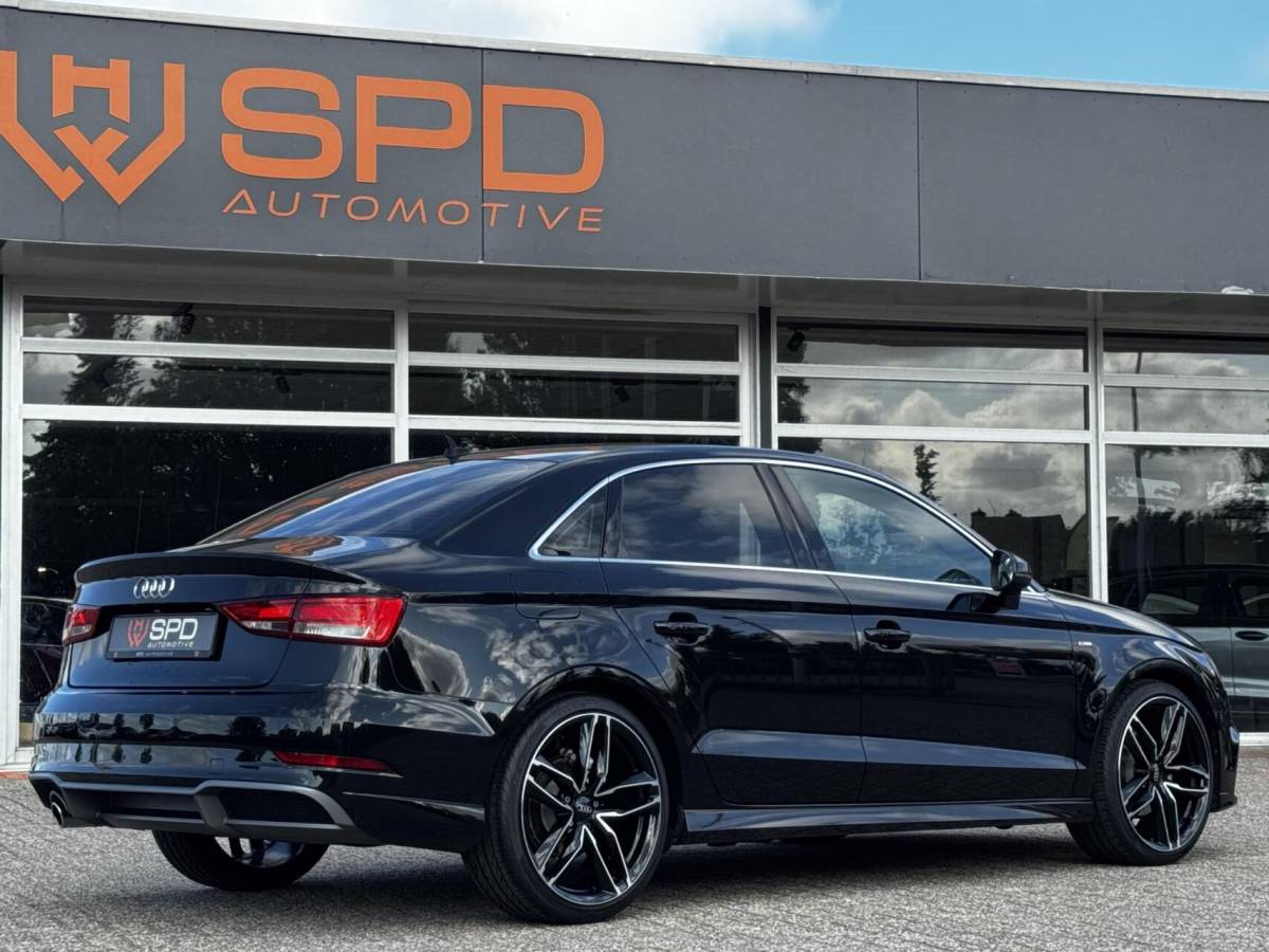 Audi A3 Audi A3 Limousine 1.0 TFSI 3x S-Line|19″RS|Sfeerve|116PK|PDC