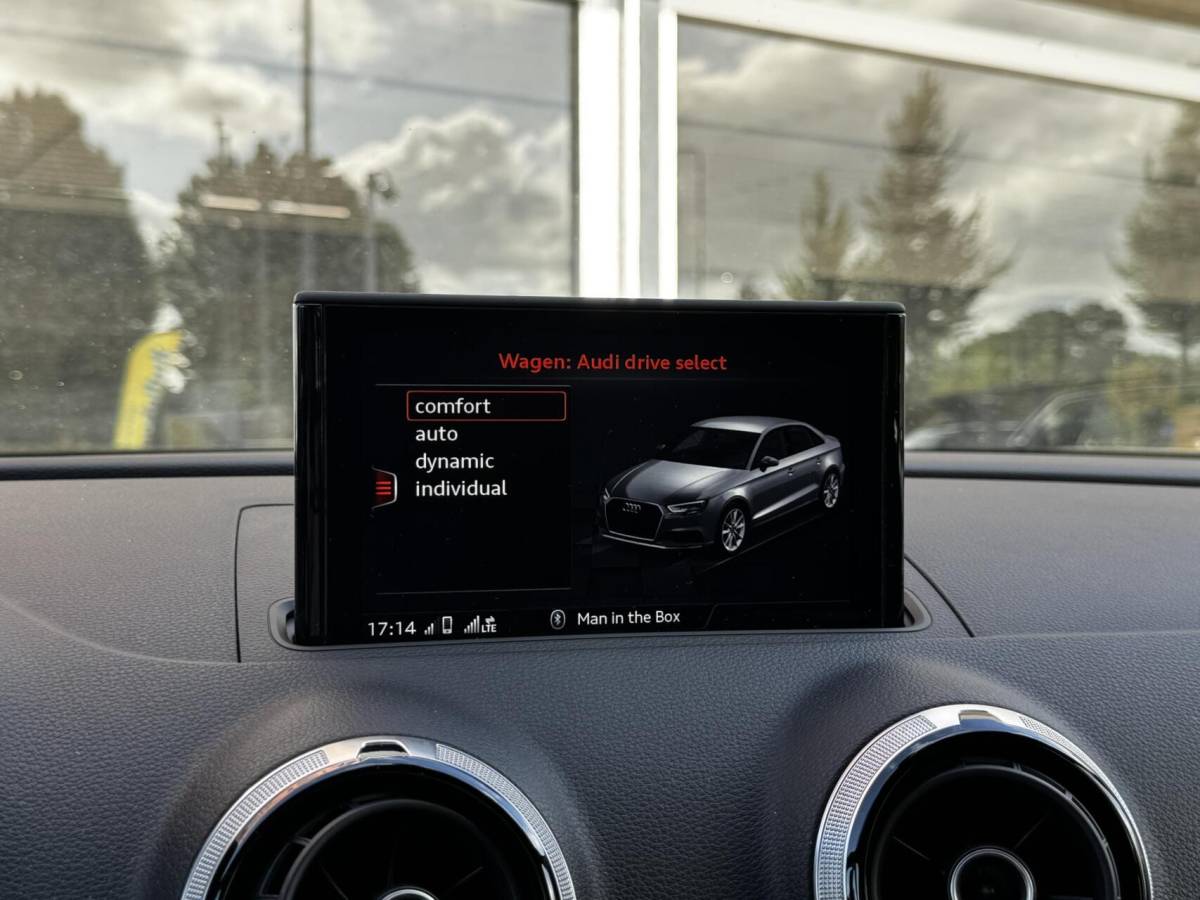 Audi A3 Audi A3 Limousine 1.0 TFSI 3x S-Line|19″RS|Sfeerve|116PK|PDC