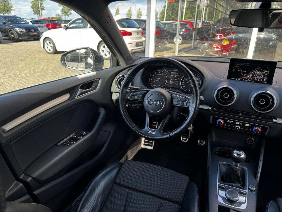 Audi A3 Audi A3 Limousine 1.0 TFSI 3x S-Line|19″RS|Sfeerve|116PK|PDC